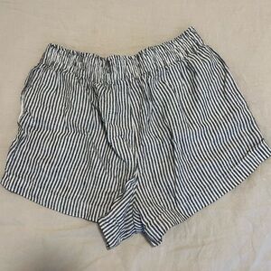 Reformation Mila Linen Short